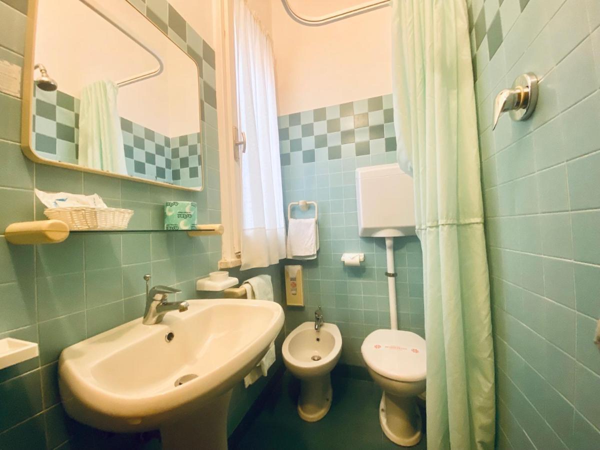 Hotel Villa Grazia 切塞纳蒂科 外观 照片