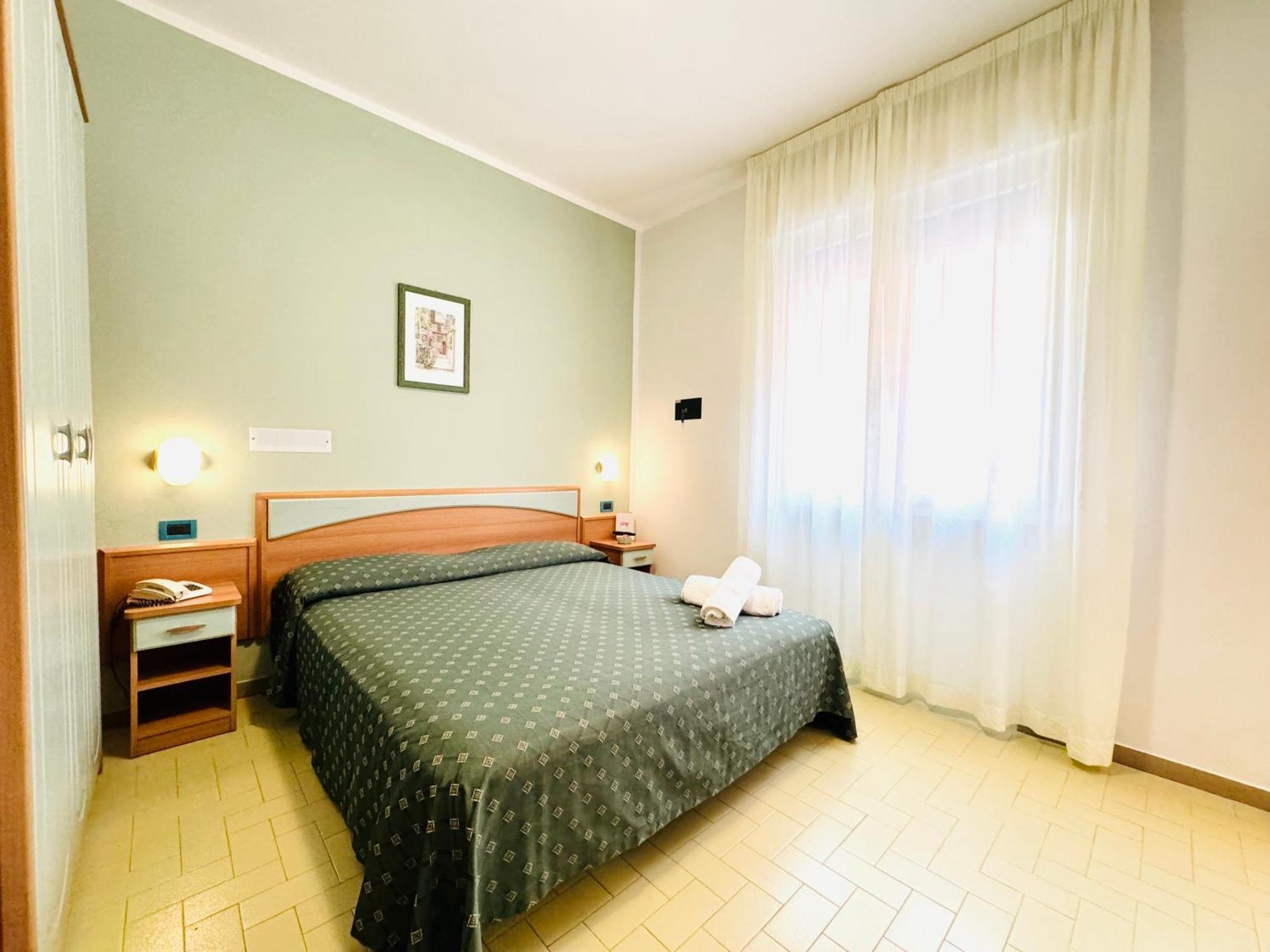 Hotel Villa Grazia 切塞纳蒂科 外观 照片
