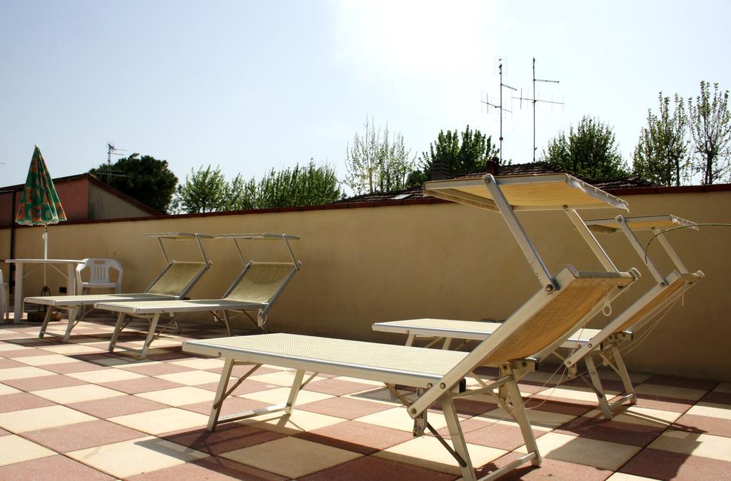 Hotel Villa Grazia 切塞纳蒂科 外观 照片
